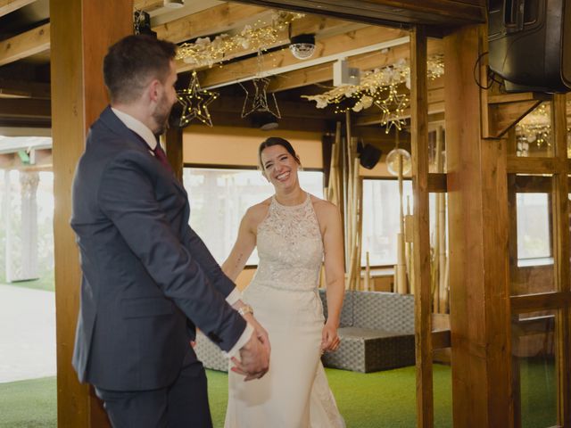 La boda de Tony y Trini en El Vellon, Madrid 86