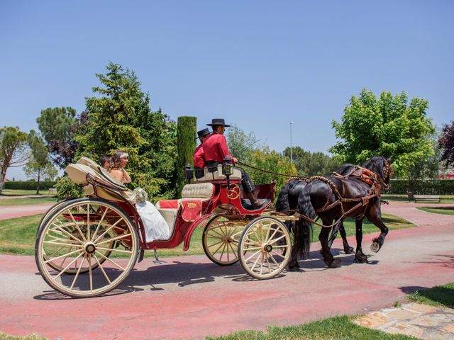 La boda de Ángel y Alba en Alcalá De Henares, Madrid 29