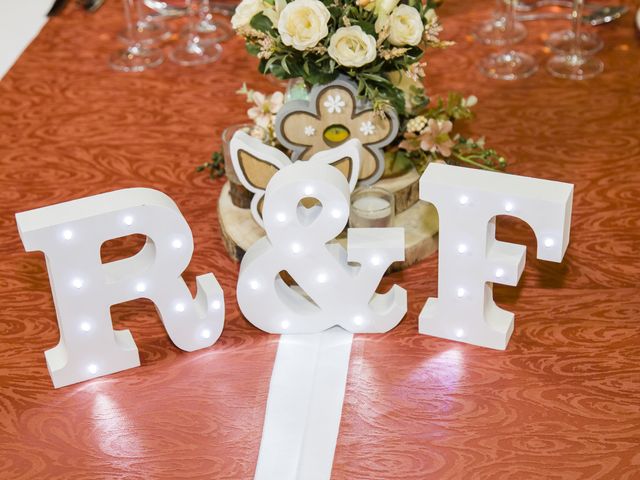 La boda de Flor y Rafa en Fuenlabrada, Madrid 37