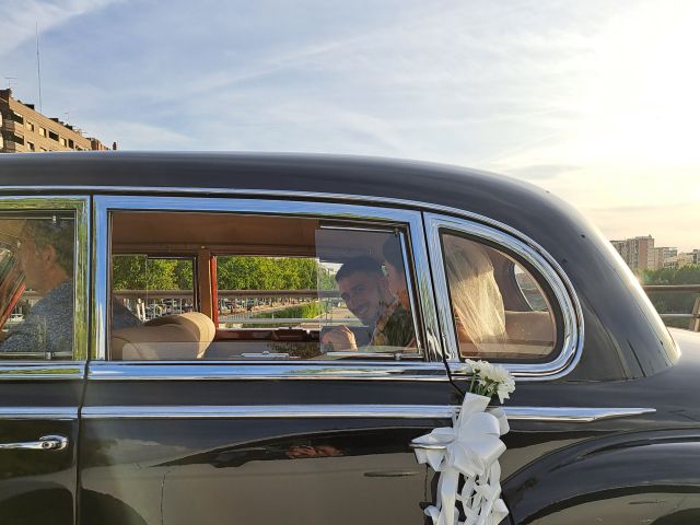 La boda de Angel y Victoria en Lleida, Lleida 4