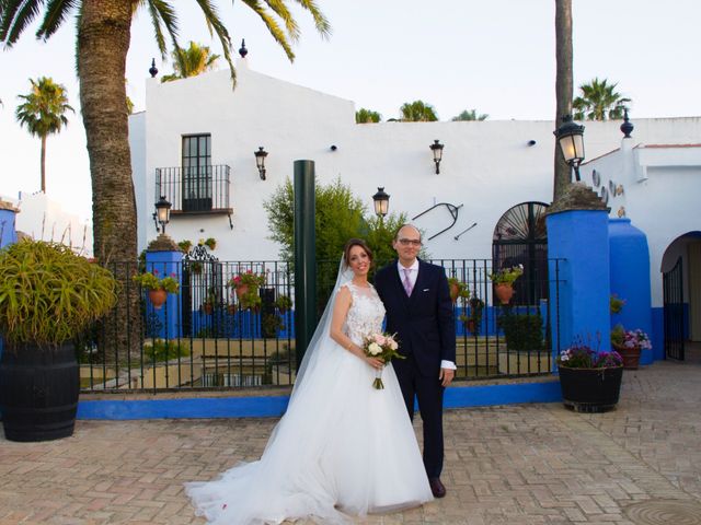 La boda de Miguel y Maria Jose en Espartinas, Sevilla 24
