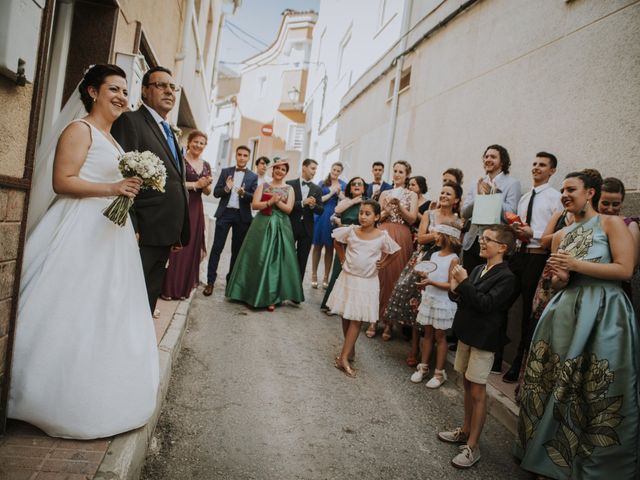 La boda de Borja y Laia en Petrer, Alicante 28