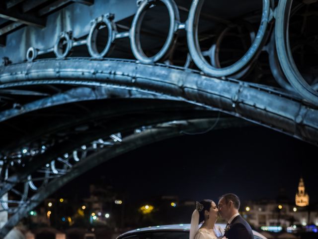 La boda de Miguel Ángel y Mercedes en Alcala De Guadaira, Sevilla 61