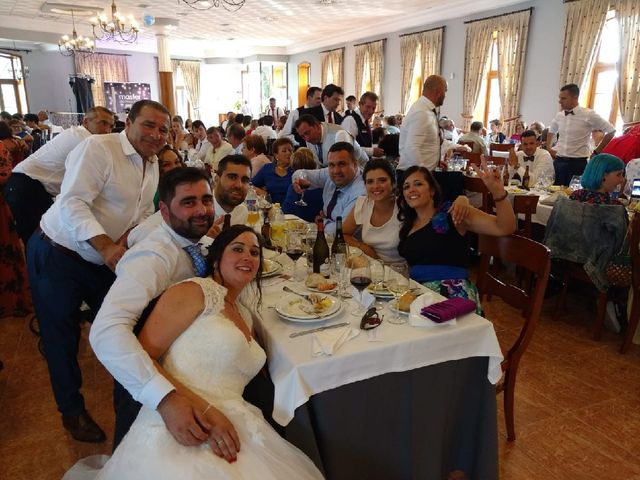La boda de Marcos Estevez y Elena Otero en Isla De Arosa, Pontevedra 3