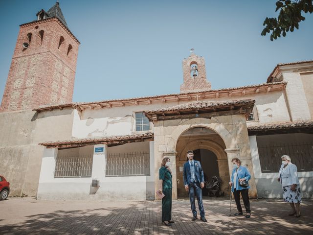 La boda de Sergio y Irene en León, León 32