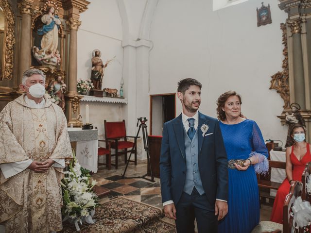 La boda de Sergio y Irene en León, León 44