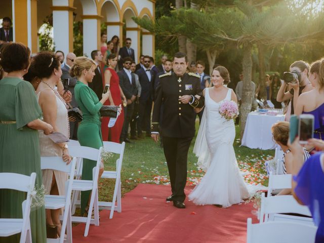 La boda de Álvaro y Cristina en Dos Hermanas, Sevilla 25