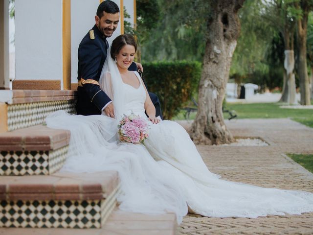La boda de Álvaro y Cristina en Dos Hermanas, Sevilla 33