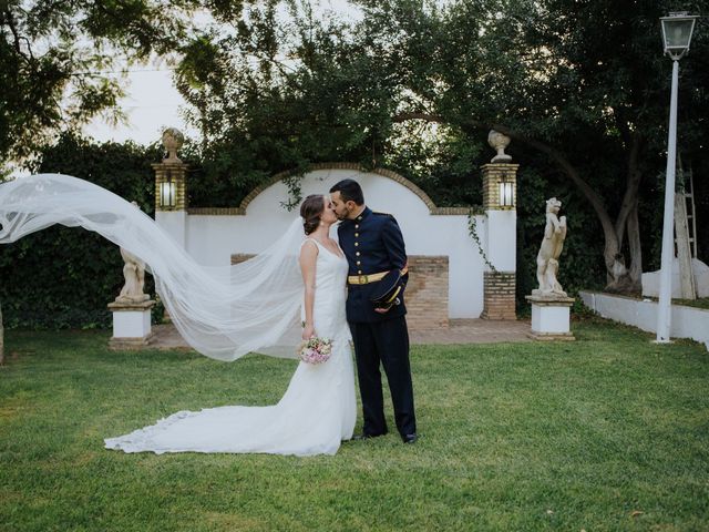 La boda de Álvaro y Cristina en Dos Hermanas, Sevilla 34