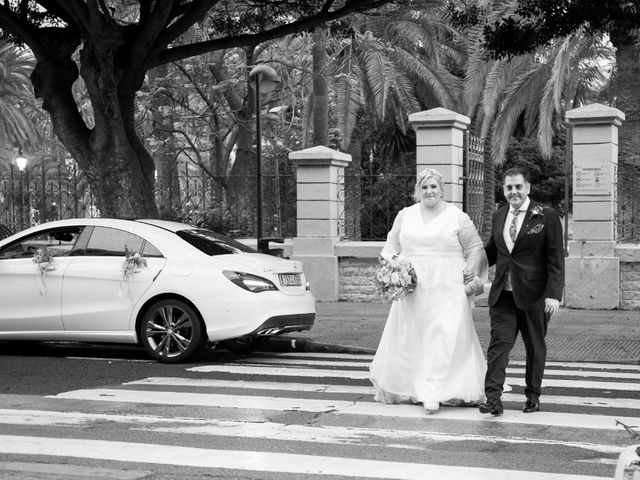 La boda de Nono y Belén en Melilla, Melilla 46