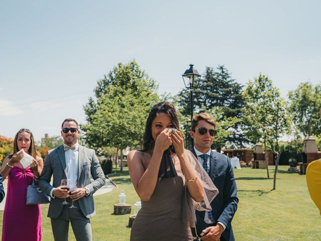 La boda de Víctor y Sandra en Matapozuelos, Valladolid 47