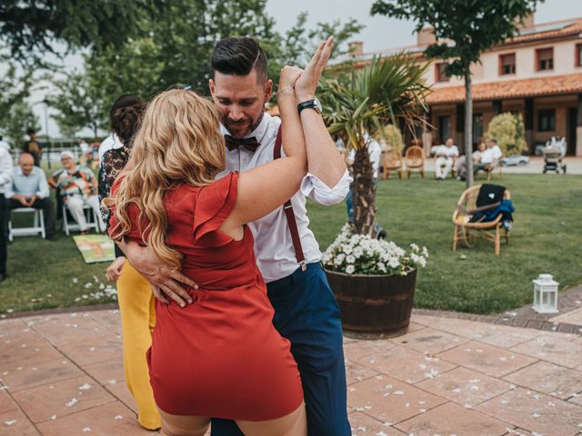 La boda de Víctor y Sandra en Matapozuelos, Valladolid 169