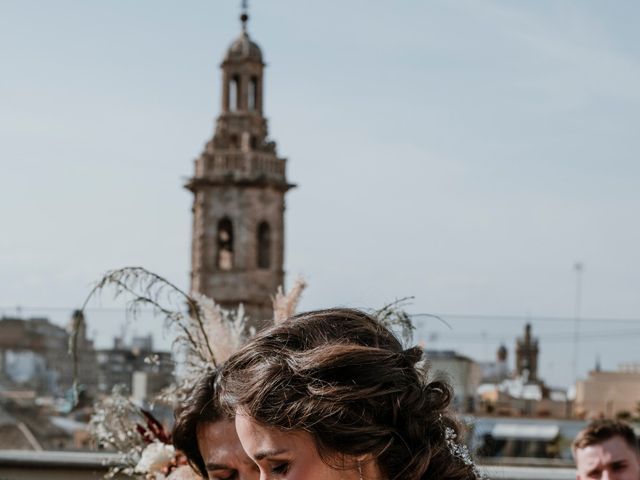 La boda de Usman y Marlen en Valencia, Valencia 3