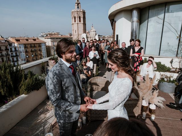 La boda de Usman y Marlen en Valencia, Valencia 11