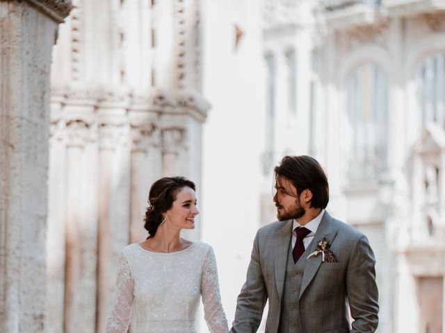 La boda de Usman y Marlen en Valencia, Valencia 24