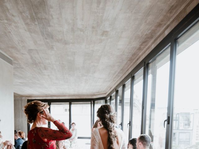 La boda de Usman y Marlen en Valencia, Valencia 39