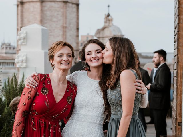 La boda de Usman y Marlen en Valencia, Valencia 54