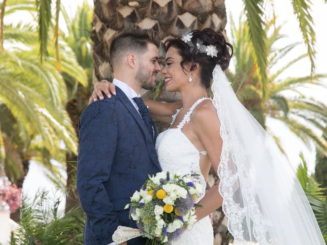 La boda de Elena y Cayetano en Valverde Del Camino, Huelva 17