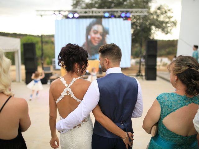 La boda de Elena y Cayetano en Valverde Del Camino, Huelva 27