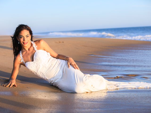 La boda de Elena y Cayetano en Valverde Del Camino, Huelva 43