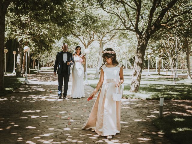 La boda de Yordy y Kelly en Villarrobledo, Albacete 15