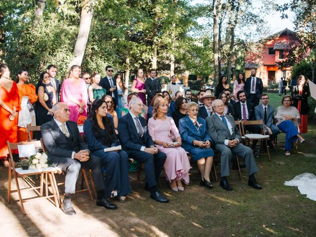 La boda de Emilio y Ester en Villamondrin De Rueda, León 57