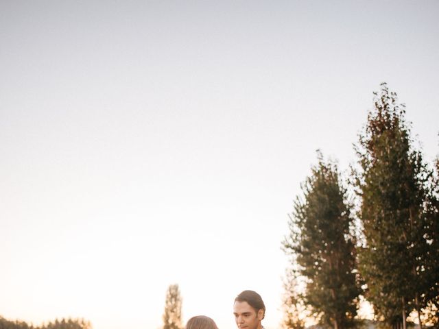 La boda de Emilio y Ester en Villamondrin De Rueda, León 99