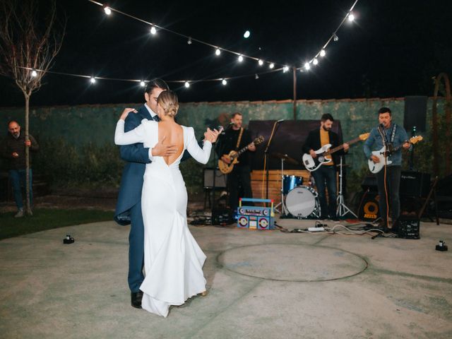 La boda de Emilio y Ester en Villamondrin De Rueda, León 110