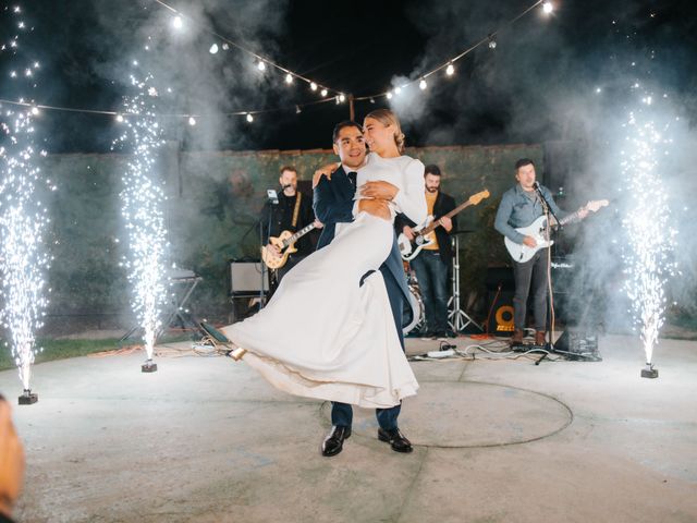 La boda de Emilio y Ester en Villamondrin De Rueda, León 111