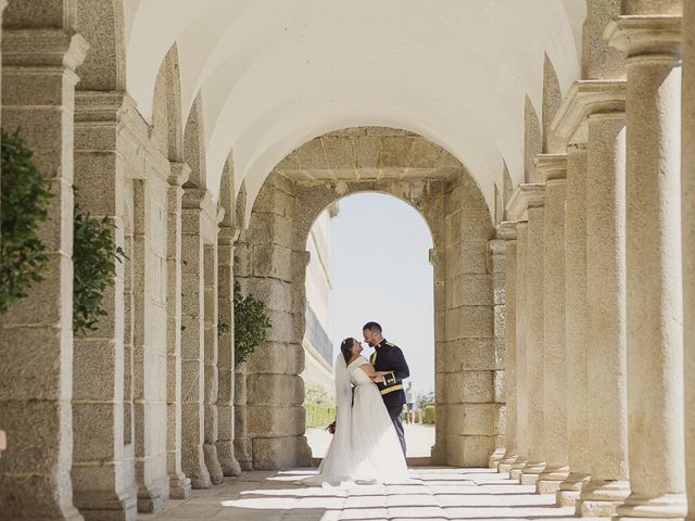 La boda de Fernando y Cristina en Tres Cantos, Madrid 1