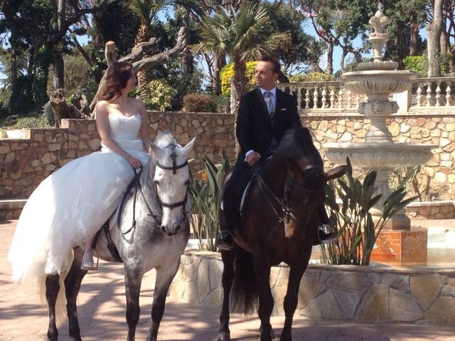 La boda de Emilio y Sara en Sant Vicenç De Montalt, Barcelona 22