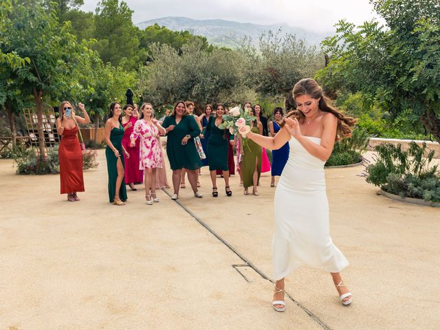 La boda de Jorge y Constanza en Benimantell, Alicante 44