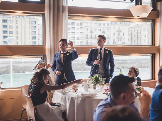 La boda de Raul y David en Donostia-San Sebastián, Guipúzcoa 32