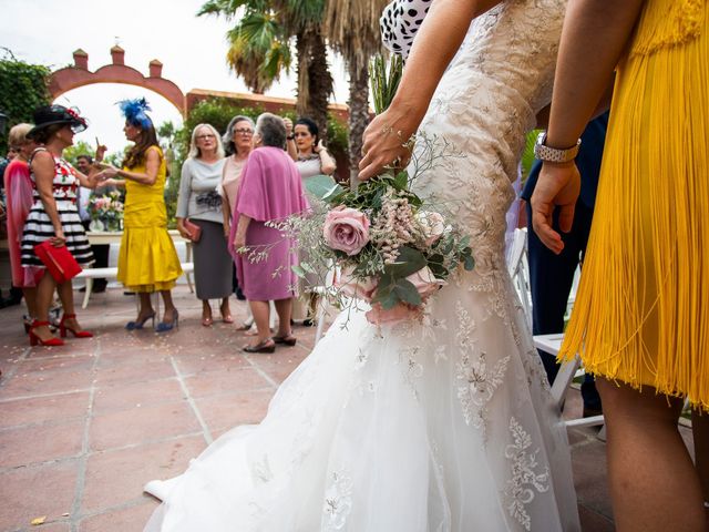 La boda de Rafa y Bridie en Jerez De La Frontera, Cádiz 23