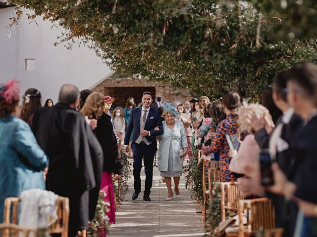 La boda de Mari Carmen y Juan Antonio en Carrion De Calatrava, Ciudad Real 92