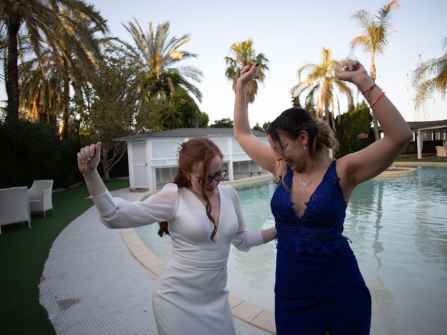 La boda de Carlos y Bea en Valencia, Valencia 34