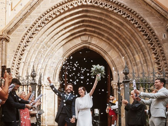 La boda de Covadonga y Álvaro en Sevilla, Sevilla 5