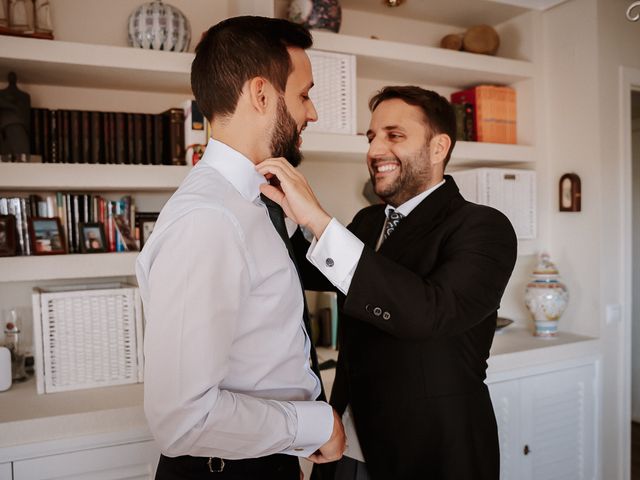 La boda de Covadonga y Álvaro en Sevilla, Sevilla 2