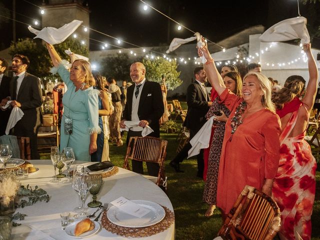 La boda de Covadonga y Álvaro en Sevilla, Sevilla 58