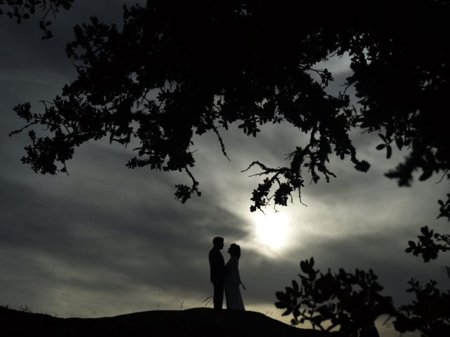 La boda de Rodrigo  y María  en Valdefresno, León 15