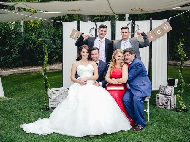 La boda de Clau  y Gesi  en Chinchon, Madrid 4