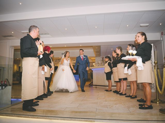 La boda de Antonio y Laura en Algeciras, Cádiz 53
