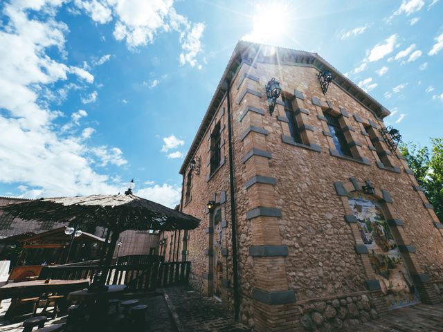 La boda de Víctor y Andrea en Banyeres De Mariola, Alicante 6