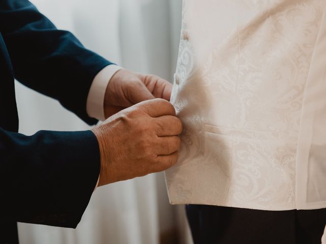 La boda de Jose Manuel y Izaskun en Sevilla, Sevilla 64