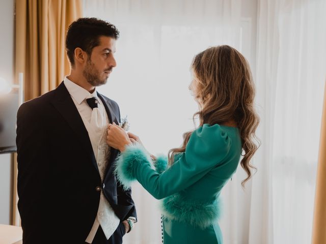 La boda de Jose Manuel y Izaskun en Sevilla, Sevilla 67