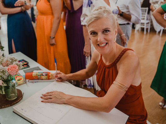 La boda de Jose Manuel y Izaskun en Sevilla, Sevilla 206