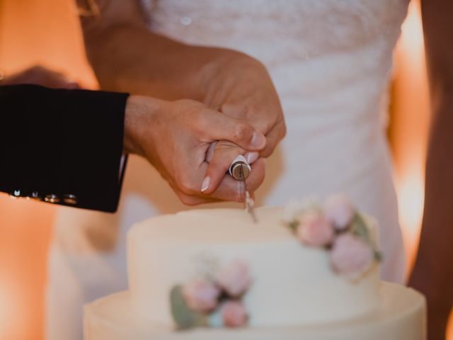 La boda de Jose Manuel y Izaskun en Sevilla, Sevilla 217