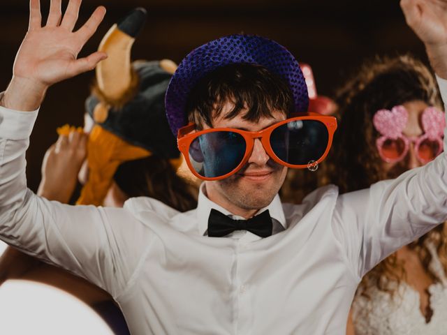 La boda de Jose Manuel y Izaskun en Sevilla, Sevilla 259