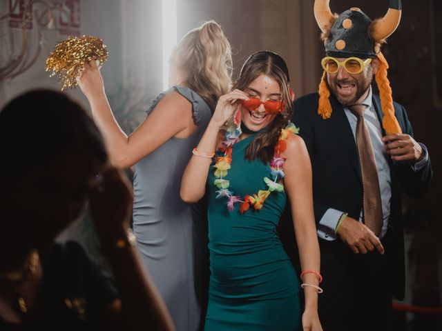 La boda de Jose Manuel y Izaskun en Sevilla, Sevilla 280