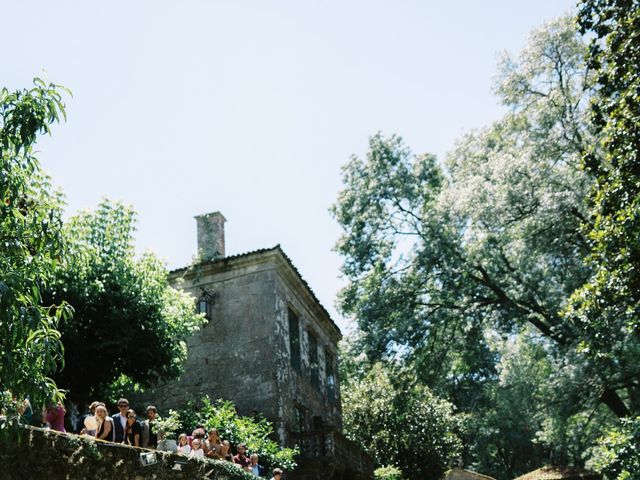 La boda de Carlos y Andrea en Santiago De Compostela, A Coruña 15